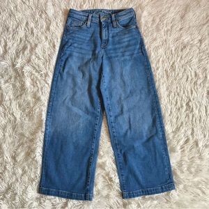 Universal Thread Wide Leg Denim Jeans Size 24R
